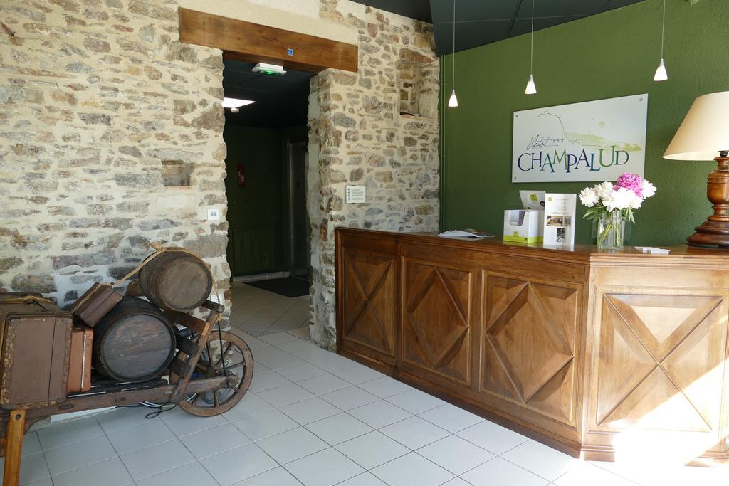 Logis Hotels Le Champalud Restaurant La Citadelle Oree-d'Anjou Exterior photo